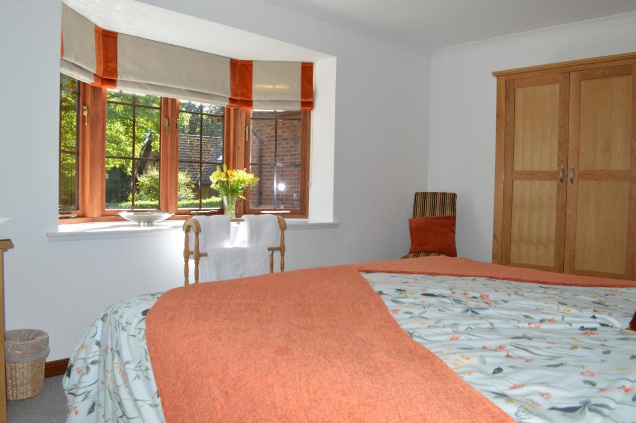 Auburn Cottage Арброт Екстериор снимка